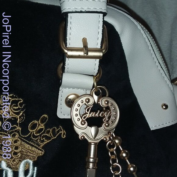 Pre-Owned Juicy Couture Black Velour Creme Styled Vintage HandBag - Picture 6 of 12